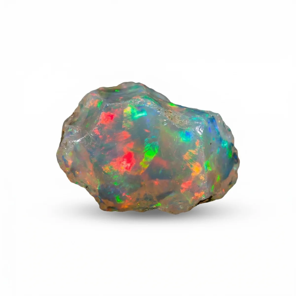 Натуральный опал в серебряных украшениях